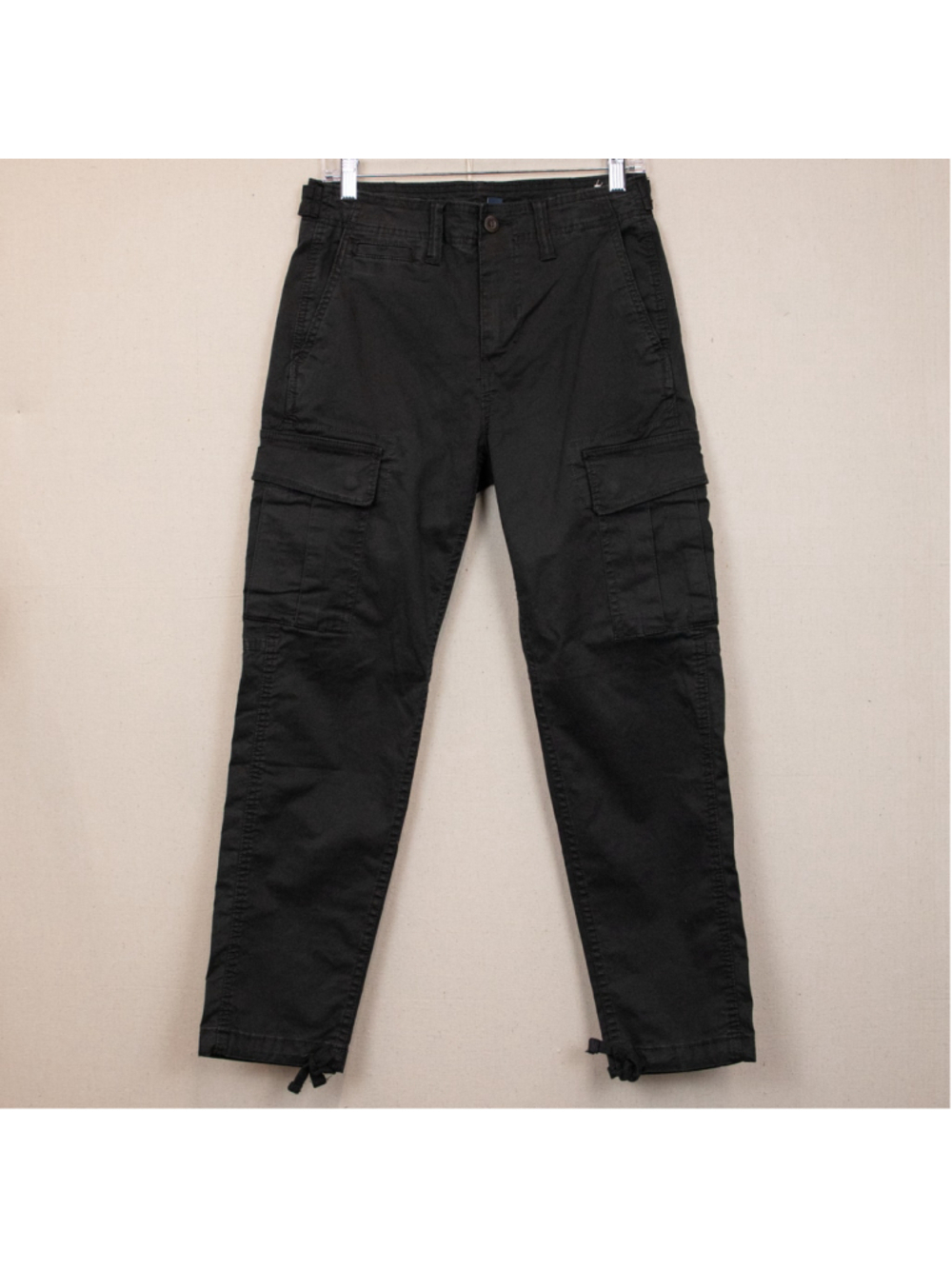 American Eagle Flex Lived-In black cargo slim pants-28